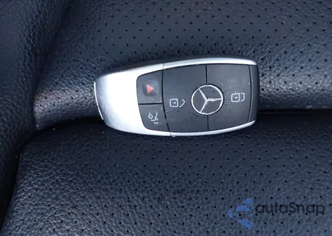 2020 Mercedes-Benz Glc 300 4Matic from USA, damaged, VIN WDC0G8EB1LF723873